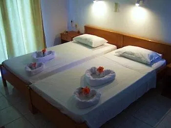 Apartahotel Despina Agia Marina